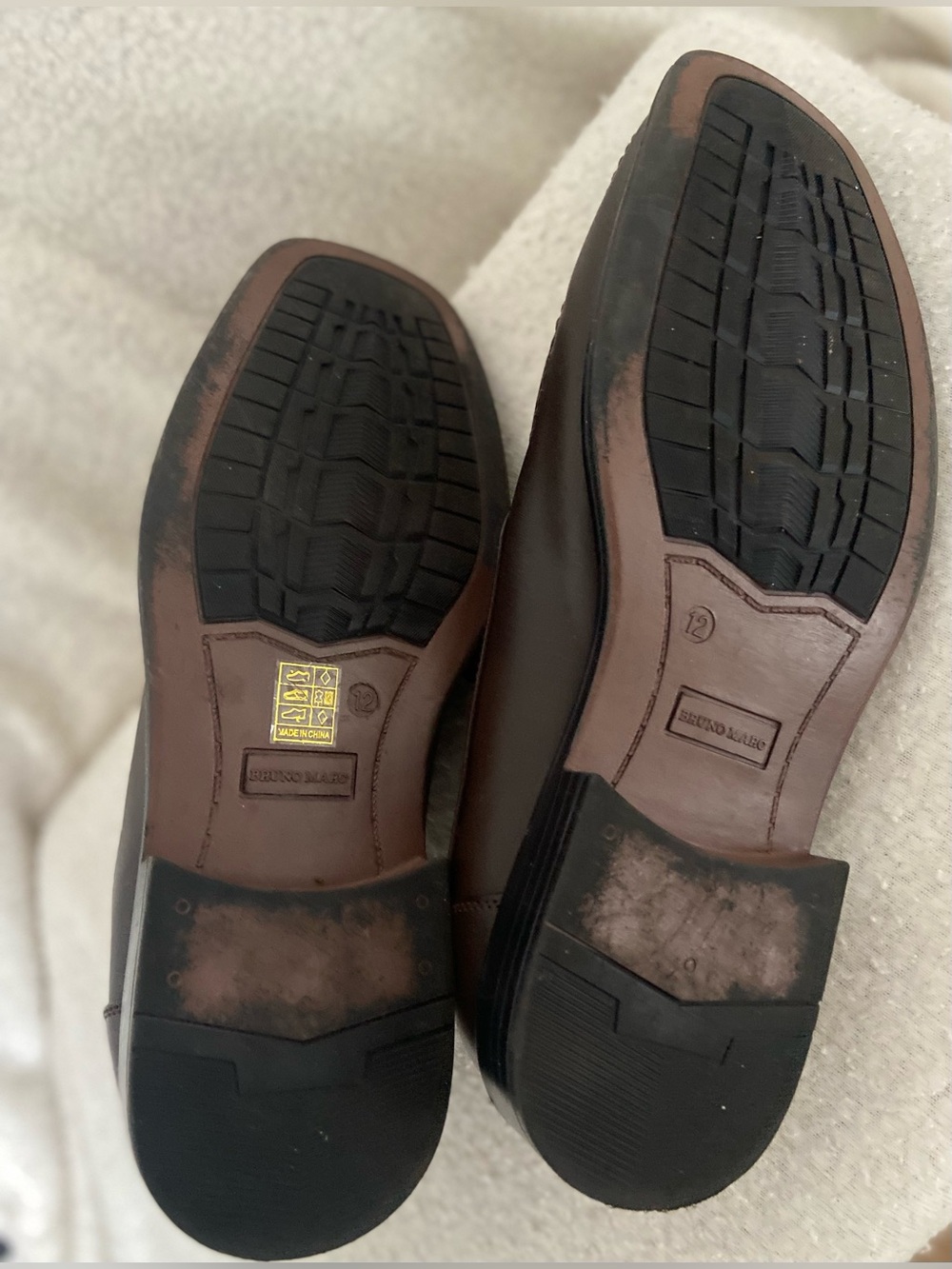 Classic Men's Slip-On Leather Loafers in Dark Brown - Picture 6 of 6